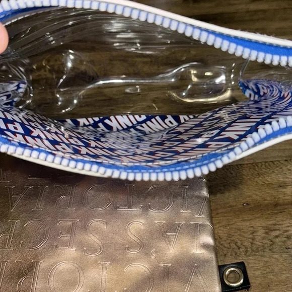 Victoria’s Secret / PINK Bundle of 2 Cosmetics Skincare Makeup Zipper Bags Cases - Picture 6 of 8